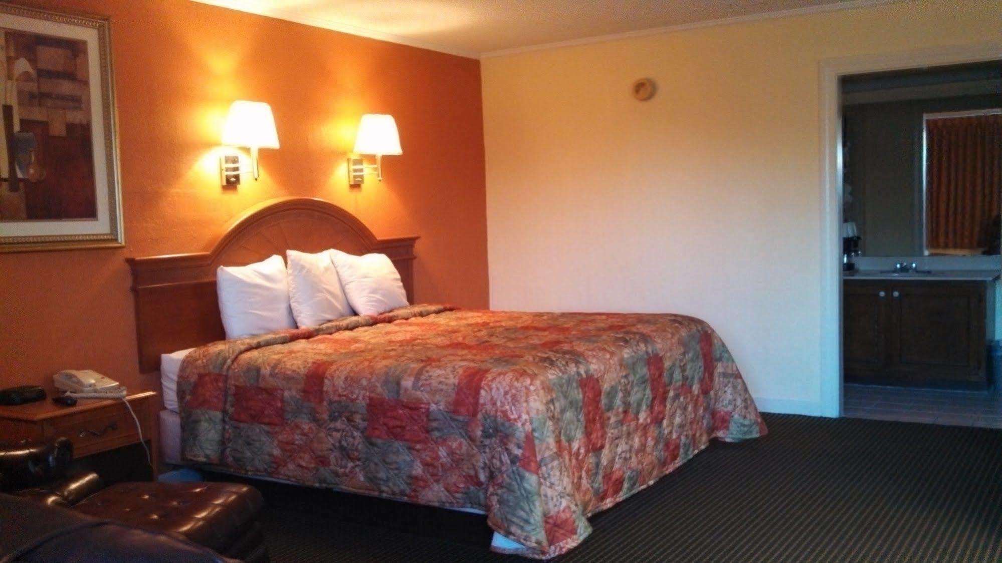 Mount Vernon Inn Sumter Exterior foto
